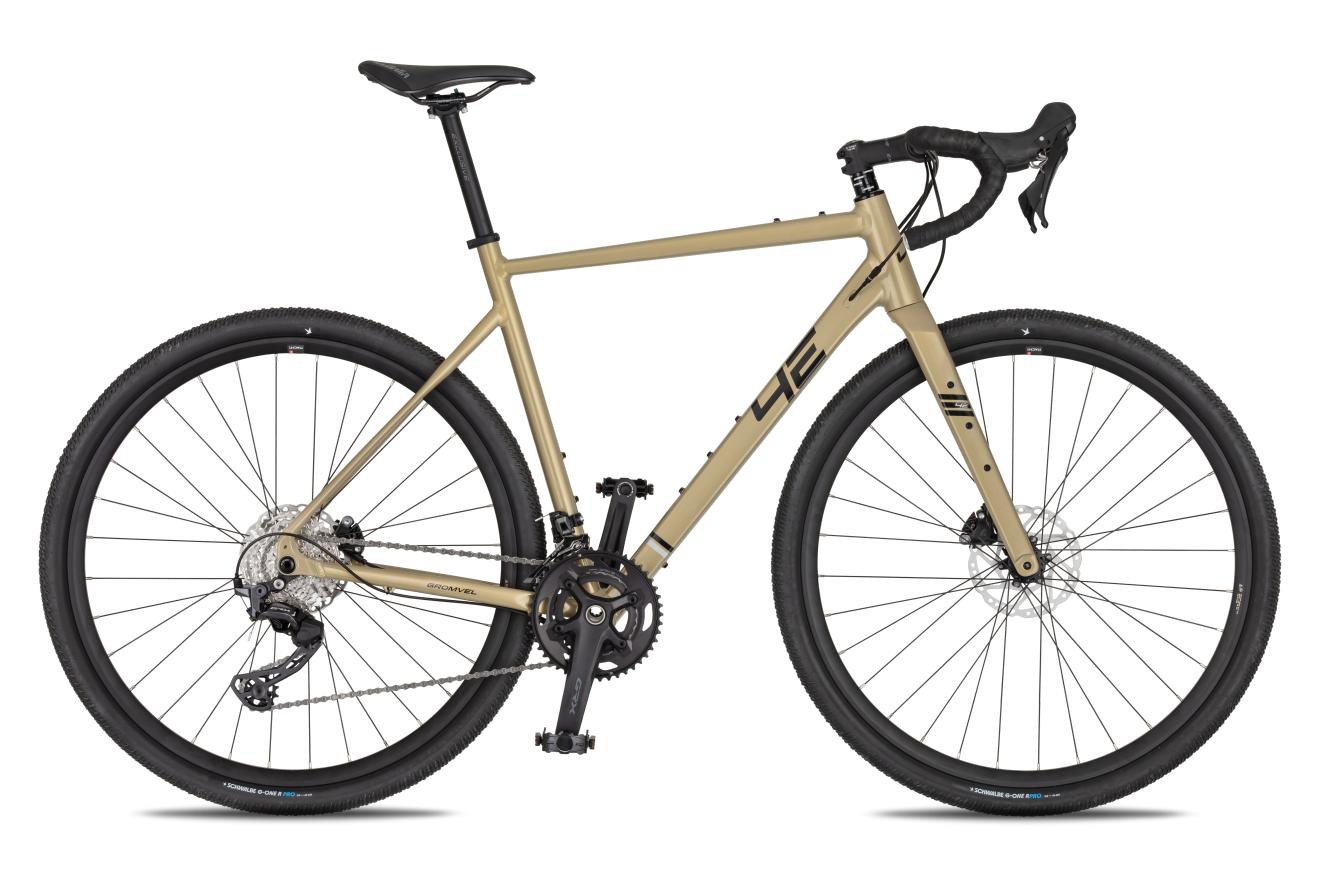 GROMVEL RACE - satin sand